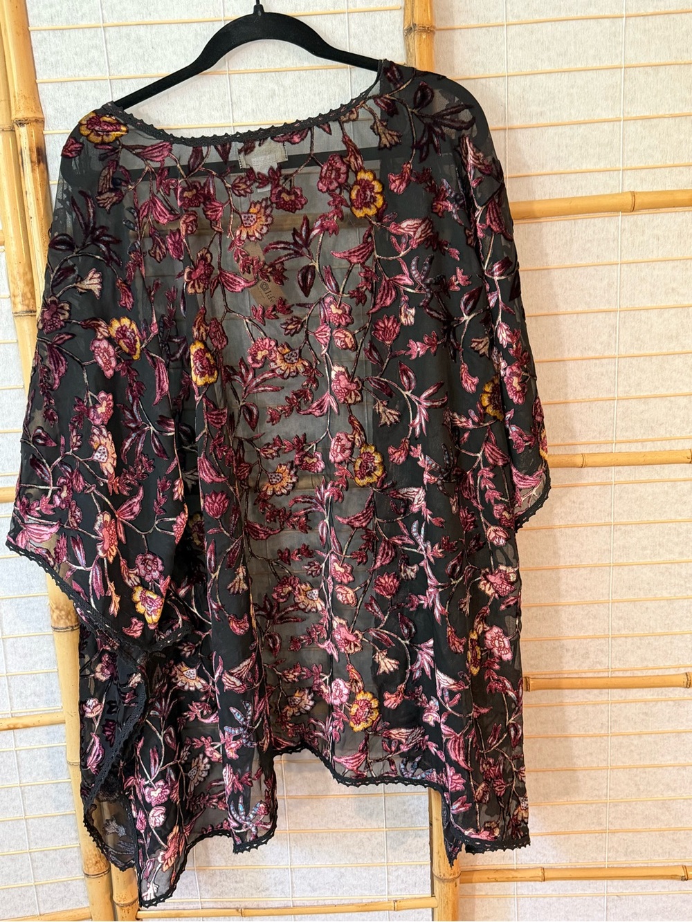 NATURAL LIFE Black Sheer Floral Kimono - Picture 2 of 3